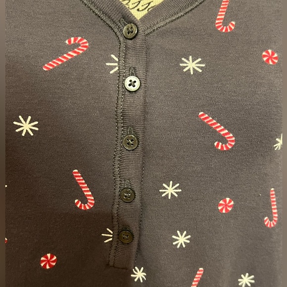 Woman’s Holiday 2X Henley Long-Sleeved Cotton Nightgown~ Charcoal Gray 💤 - Picture 5 of 10